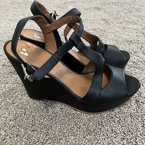 BP Black and Silver Strap Heels 🖤